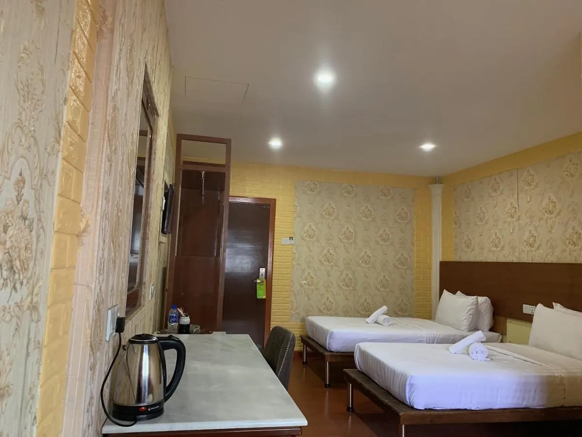 Hotel Easy Crystal Langkawi 2*,