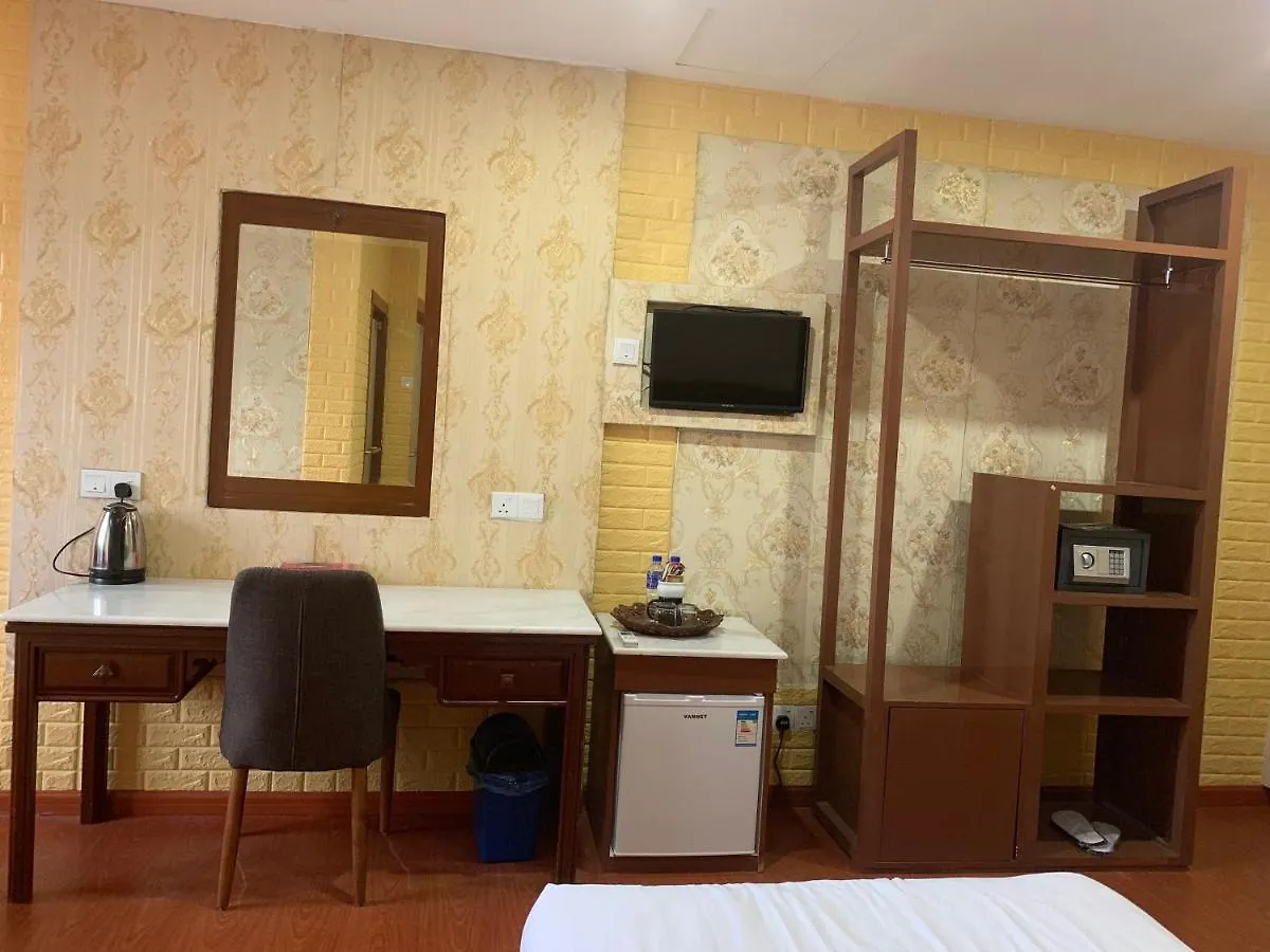Hotel Easy Crystal Langkawi 2*,